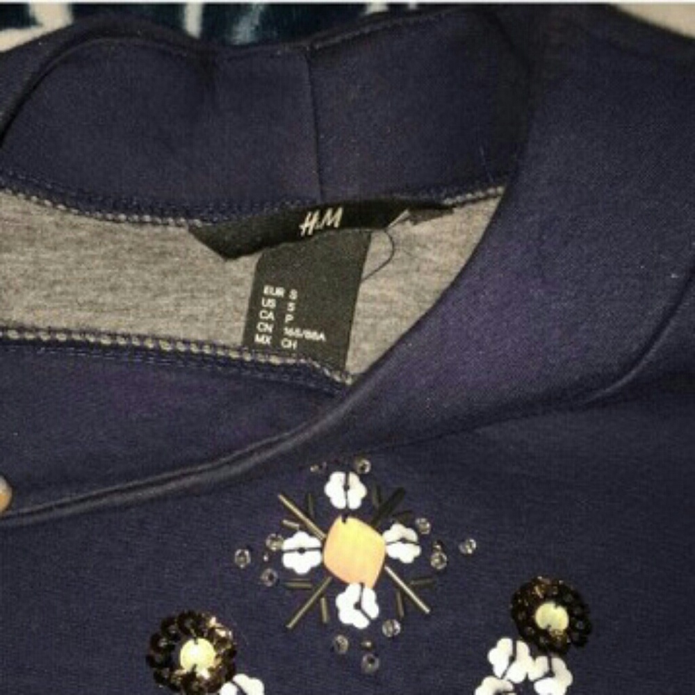 H&M 2-piece jeweled skirt and top - Picture 6 of 6